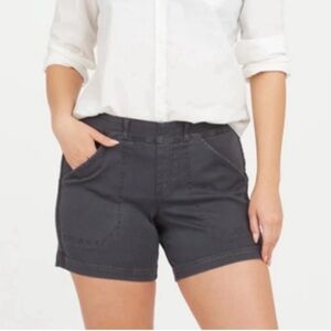 SPANX 6” Twill Shorts The Slim Pull On Washed Black NWT Womens Size Small